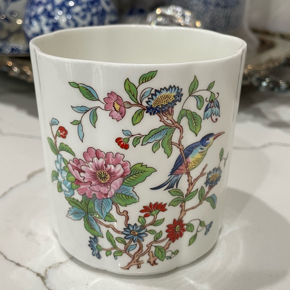 Aynsley Fine Bone China Pembroke Pot Vase Knickknack Holder Made in England